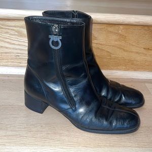 Vintage Salvatore Ferragamo boutique boots